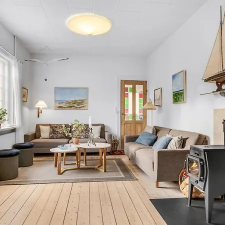 Tryggi - 300m From The Sea By Interhome Skagen